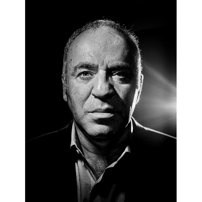 remy artiges photographie portrait Garry Kasparov Paris 2021 Liberation © Rémy Artiges - Photographie